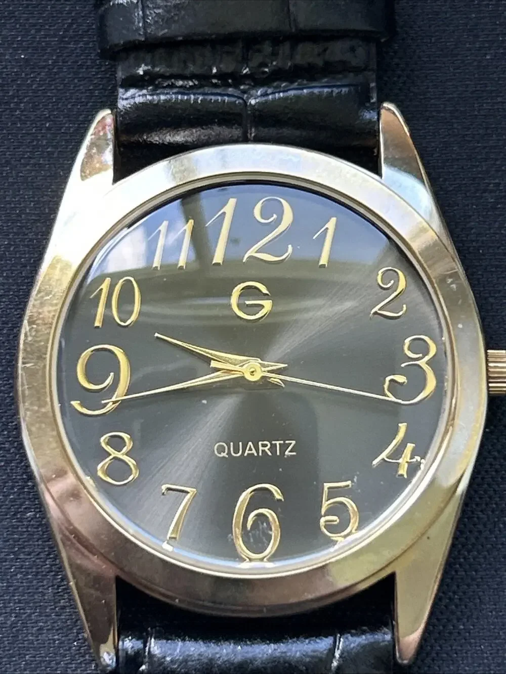 Gossip Gold Tone Black Dial And Band Women’s Quartz Watch